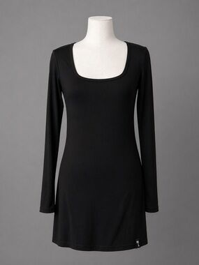 Michael Lauren long sleeve black dress